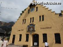 [P25] Hohenschwangau - Bräustüberl, cladire tipic bavareza.  » foto by iulianic
 - 
<span class="allrVoted glyphicon glyphicon-heart hidden" id="av377100"></span>
<a class="m-l-10 hidden" id="sv377100" onclick="voting_Foto_DelVot(,377100,20953)" role="button">șterge vot <span class="glyphicon glyphicon-remove"></span></a>
<a id="v9377100" class=" c-red"  onclick="voting_Foto_SetVot(377100)" role="button"><span class="glyphicon glyphicon-heart-empty"></span> <b>LIKE</b> = Votează poza</a> <img class="hidden"  id="f377100W9" src="/imagini/loader.gif" border="0" /><span class="AjErrMes hidden" id="e377100ErM"></span>