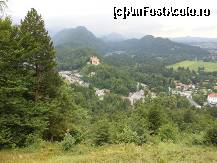 [P07] Castelele Bavariei - Din apropiere de Neuschwanstein, vedere spre satul si Castelul Hohenschwangau.  » foto by iulianic
 - 
<span class="allrVoted glyphicon glyphicon-heart hidden" id="av377082"></span>
<a class="m-l-10 hidden" id="sv377082" onclick="voting_Foto_DelVot(,377082,20953)" role="button">șterge vot <span class="glyphicon glyphicon-remove"></span></a>
<a id="v9377082" class=" c-red"  onclick="voting_Foto_SetVot(377082)" role="button"><span class="glyphicon glyphicon-heart-empty"></span> <b>LIKE</b> = Votează poza</a> <img class="hidden"  id="f377082W9" src="/imagini/loader.gif" border="0" /><span class="AjErrMes hidden" id="e377082ErM"></span>