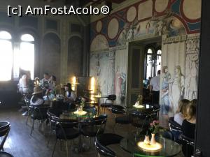 [P37] Castelul Neuschwanstein - De abia pe aici am putut face poze » foto by mishu
 - 
<span class="allrVoted glyphicon glyphicon-heart hidden" id="av1025576"></span>
<a class="m-l-10 hidden" id="sv1025576" onclick="voting_Foto_DelVot(,1025576,20953)" role="button">șterge vot <span class="glyphicon glyphicon-remove"></span></a>
<a id="v91025576" class=" c-red"  onclick="voting_Foto_SetVot(1025576)" role="button"><span class="glyphicon glyphicon-heart-empty"></span> <b>LIKE</b> = Votează poza</a> <img class="hidden"  id="f1025576W9" src="/imagini/loader.gif" border="0" /><span class="AjErrMes hidden" id="e1025576ErM"></span>