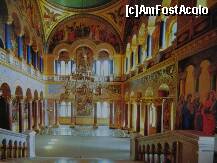 [P12] Vedere cu sala tronului din interiorul castelului Neuschwanstein » foto by ileanaxperta*
 - 
<span class="allrVoted glyphicon glyphicon-heart hidden" id="av261786"></span>
<a class="m-l-10 hidden" id="sv261786" onclick="voting_Foto_DelVot(,261786,20953)" role="button">șterge vot <span class="glyphicon glyphicon-remove"></span></a>
<a id="v9261786" class=" c-red"  onclick="voting_Foto_SetVot(261786)" role="button"><span class="glyphicon glyphicon-heart-empty"></span> <b>LIKE</b> = Votează poza</a> <img class="hidden"  id="f261786W9" src="/imagini/loader.gif" border="0" /><span class="AjErrMes hidden" id="e261786ErM"></span>