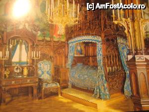 [P18] Imagini din castel, dormitorul regal » foto by dorgo
 - 
<span class="allrVoted glyphicon glyphicon-heart hidden" id="av442255"></span>
<a class="m-l-10 hidden" id="sv442255" onclick="voting_Foto_DelVot(,442255,20953)" role="button">șterge vot <span class="glyphicon glyphicon-remove"></span></a>
<a id="v9442255" class=" c-red"  onclick="voting_Foto_SetVot(442255)" role="button"><span class="glyphicon glyphicon-heart-empty"></span> <b>LIKE</b> = Votează poza</a> <img class="hidden"  id="f442255W9" src="/imagini/loader.gif" border="0" /><span class="AjErrMes hidden" id="e442255ErM"></span>