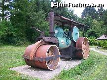 [P16] UN TRACTOR VECHI LA ZLATIBOR » foto by Romania4EVER
 - 
<span class="allrVoted glyphicon glyphicon-heart hidden" id="av258270"></span>
<a class="m-l-10 hidden" id="sv258270" onclick="voting_Foto_DelVot(,258270,20955)" role="button">șterge vot <span class="glyphicon glyphicon-remove"></span></a>
<a id="v9258270" class=" c-red"  onclick="voting_Foto_SetVot(258270)" role="button"><span class="glyphicon glyphicon-heart-empty"></span> <b>LIKE</b> = Votează poza</a> <img class="hidden"  id="f258270W9" src="/imagini/loader.gif" border="0" /><span class="AjErrMes hidden" id="e258270ErM"></span>