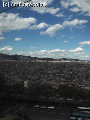 [P04] Coborâre de pe dealul Montjuic cu telegondola: tocmai am pierdut un Bus Turistic și trebuie să îl așteptăm pe următorul.  » foto by diacrys*
 - 
<span class="allrVoted glyphicon glyphicon-heart hidden" id="av823370"></span>
<a class="m-l-10 hidden" id="sv823370" onclick="voting_Foto_DelVot(,823370,21008)" role="button">șterge vot <span class="glyphicon glyphicon-remove"></span></a>
<a id="v9823370" class=" c-red"  onclick="voting_Foto_SetVot(823370)" role="button"><span class="glyphicon glyphicon-heart-empty"></span> <b>LIKE</b> = Votează poza</a> <img class="hidden"  id="f823370W9" src="/imagini/loader.gif" border="0" /><span class="AjErrMes hidden" id="e823370ErM"></span>