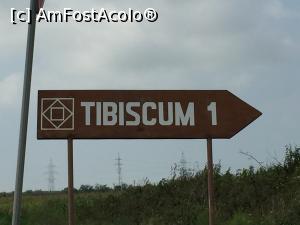[P27] Indicatorul din localitatea Jupa, catre Tibiscum » foto by Dan&Ema
 - 
<span class="allrVoted glyphicon glyphicon-heart hidden" id="av790788"></span>
<a class="m-l-10 hidden" id="sv790788" onclick="voting_Foto_DelVot(,790788,21011)" role="button">șterge vot <span class="glyphicon glyphicon-remove"></span></a>
<a id="v9790788" class=" c-red"  onclick="voting_Foto_SetVot(790788)" role="button"><span class="glyphicon glyphicon-heart-empty"></span> <b>LIKE</b> = Votează poza</a> <img class="hidden"  id="f790788W9" src="/imagini/loader.gif" border="0" /><span class="AjErrMes hidden" id="e790788ErM"></span>