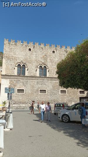 [P03] palatul Corvaja » foto by ionraut
 - 
<span class="allrVoted glyphicon glyphicon-heart hidden" id="av1331255"></span>
<a class="m-l-10 hidden" id="sv1331255" onclick="voting_Foto_DelVot(,1331255,21025)" role="button">șterge vot <span class="glyphicon glyphicon-remove"></span></a>
<a id="v91331255" class=" c-red"  onclick="voting_Foto_SetVot(1331255)" role="button"><span class="glyphicon glyphicon-heart-empty"></span> <b>LIKE</b> = Votează poza</a> <img class="hidden"  id="f1331255W9" src="/imagini/loader.gif" border="0" /><span class="AjErrMes hidden" id="e1331255ErM"></span>