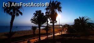 [P18] Plaja Los Cristianos, la apus » foto by irinad
 - 
<span class="allrVoted glyphicon glyphicon-heart hidden" id="av1296346"></span>
<a class="m-l-10 hidden" id="sv1296346" onclick="voting_Foto_DelVot(,1296346,21026)" role="button">șterge vot <span class="glyphicon glyphicon-remove"></span></a>
<a id="v91296346" class=" c-red"  onclick="voting_Foto_SetVot(1296346)" role="button"><span class="glyphicon glyphicon-heart-empty"></span> <b>LIKE</b> = Votează poza</a> <img class="hidden"  id="f1296346W9" src="/imagini/loader.gif" border="0" /><span class="AjErrMes hidden" id="e1296346ErM"></span>