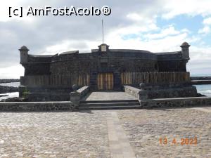 [P60] Santa Cruz de Tenerife, Castillo de San Juan Bautista » foto by irinad
 - 
<span class="allrVoted glyphicon glyphicon-heart hidden" id="av1296388"></span>
<a class="m-l-10 hidden" id="sv1296388" onclick="voting_Foto_DelVot(,1296388,21026)" role="button">șterge vot <span class="glyphicon glyphicon-remove"></span></a>
<a id="v91296388" class=" c-red"  onclick="voting_Foto_SetVot(1296388)" role="button"><span class="glyphicon glyphicon-heart-empty"></span> <b>LIKE</b> = Votează poza</a> <img class="hidden"  id="f1296388W9" src="/imagini/loader.gif" border="0" /><span class="AjErrMes hidden" id="e1296388ErM"></span>