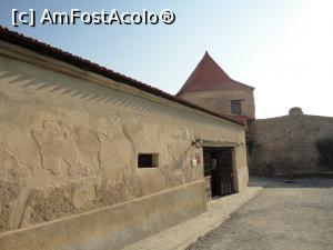 [P98] Magazia Militară și Turnul Slăninii.  » foto by maryka
 - 
<span class="allrVoted glyphicon glyphicon-heart hidden" id="av790627"></span>
<a class="m-l-10 hidden" id="sv790627" onclick="voting_Foto_DelVot(,790627,21040)" role="button">șterge vot <span class="glyphicon glyphicon-remove"></span></a>
<a id="v9790627" class=" c-red"  onclick="voting_Foto_SetVot(790627)" role="button"><span class="glyphicon glyphicon-heart-empty"></span> <b>LIKE</b> = Votează poza</a> <img class="hidden"  id="f790627W9" src="/imagini/loader.gif" border="0" /><span class="AjErrMes hidden" id="e790627ErM"></span>