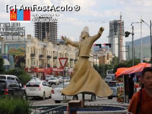 [P01] Dansul de stepă care animă un cartier marginal din Ulan Bator.  » foto by glcitizen
 - 
<span class="allrVoted glyphicon glyphicon-heart hidden" id="av790744"></span>
<a class="m-l-10 hidden" id="sv790744" onclick="voting_Foto_DelVot(,790744,21041)" role="button">șterge vot <span class="glyphicon glyphicon-remove"></span></a>
<a id="v9790744" class=" c-red"  onclick="voting_Foto_SetVot(790744)" role="button"><span class="glyphicon glyphicon-heart-empty"></span> <b>LIKE</b> = Votează poza</a> <img class="hidden"  id="f790744W9" src="/imagini/loader.gif" border="0" /><span class="AjErrMes hidden" id="e790744ErM"></span>