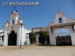[P28] Sediul frăției din Sevilla. Nu se putea să lipsească Marte din post;).  » foto by alinaro
 - 
<span class="allrVoted glyphicon glyphicon-heart hidden" id="av796266"></span>
<a class="m-l-10 hidden" id="sv796266" onclick="voting_Foto_DelVot(,796266,21055)" role="button">șterge vot <span class="glyphicon glyphicon-remove"></span></a>
<a id="v9796266" class=" c-red"  onclick="voting_Foto_SetVot(796266)" role="button"><span class="glyphicon glyphicon-heart-empty"></span> <b>LIKE</b> = Votează poza</a> <img class="hidden"  id="f796266W9" src="/imagini/loader.gif" border="0" /><span class="AjErrMes hidden" id="e796266ErM"></span>