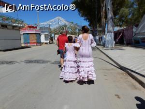 [P31] Mamă și fiică cu același model de rochie. Fiestas andaluzas.  » foto by alinaro
 - 
<span class="allrVoted glyphicon glyphicon-heart hidden" id="av796269"></span>
<a class="m-l-10 hidden" id="sv796269" onclick="voting_Foto_DelVot(,796269,21055)" role="button">șterge vot <span class="glyphicon glyphicon-remove"></span></a>
<a id="v9796269" class=" c-red"  onclick="voting_Foto_SetVot(796269)" role="button"><span class="glyphicon glyphicon-heart-empty"></span> <b>LIKE</b> = Votează poza</a> <img class="hidden"  id="f796269W9" src="/imagini/loader.gif" border="0" /><span class="AjErrMes hidden" id="e796269ErM"></span>