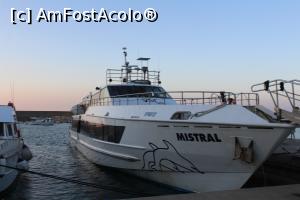 [P12] Barca cu pricina :)  » foto by giuliani
 - 
<span class="allrVoted glyphicon glyphicon-heart hidden" id="av792315"></span>
<a class="m-l-10 hidden" id="sv792315" onclick="voting_Foto_DelVot(,792315,21065)" role="button">șterge vot <span class="glyphicon glyphicon-remove"></span></a>
<a id="v9792315" class=" c-red"  onclick="voting_Foto_SetVot(792315)" role="button"><span class="glyphicon glyphicon-heart-empty"></span> <b>LIKE</b> = Votează poza</a> <img class="hidden"  id="f792315W9" src="/imagini/loader.gif" border="0" /><span class="AjErrMes hidden" id="e792315ErM"></span>
