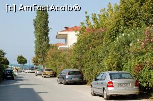 [P22] Siviri, acum și atunci - o străduță ce dă spre plajă, 2016 » foto by Dragoș_MD
 - 
<span class="allrVoted glyphicon glyphicon-heart hidden" id="av818923"></span>
<a class="m-l-10 hidden" id="sv818923" onclick="voting_Foto_DelVot(,818923,21081)" role="button">șterge vot <span class="glyphicon glyphicon-remove"></span></a>
<a id="v9818923" class=" c-red"  onclick="voting_Foto_SetVot(818923)" role="button"><span class="glyphicon glyphicon-heart-empty"></span> <b>LIKE</b> = Votează poza</a> <img class="hidden"  id="f818923W9" src="/imagini/loader.gif" border="0" /><span class="AjErrMes hidden" id="e818923ErM"></span>
