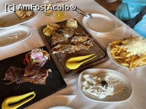 [P28] Carne de oaie la rotisor și organe învelite în mațe, excelente toate » foto by krisstinna
 - 
<span class="allrVoted glyphicon glyphicon-heart hidden" id="av1339926"></span>
<a class="m-l-10 hidden" id="sv1339926" onclick="voting_Foto_DelVot(,1339926,21082)" role="button">șterge vot <span class="glyphicon glyphicon-remove"></span></a>
<a id="v91339926" class=" c-red"  onclick="voting_Foto_SetVot(1339926)" role="button"><span class="glyphicon glyphicon-heart-empty"></span> <b>LIKE</b> = Votează poza</a> <img class="hidden"  id="f1339926W9" src="/imagini/loader.gif" border="0" /><span class="AjErrMes hidden" id="e1339926ErM"></span>