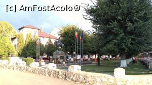 [P27] Câmpeni - capitala ”Țării Moților” - P-ța Avram Iancu.  » foto by bogumil
 - 
<span class="allrVoted glyphicon glyphicon-heart hidden" id="av793450"></span>
<a class="m-l-10 hidden" id="sv793450" onclick="voting_Foto_DelVot(,793450,21083)" role="button">șterge vot <span class="glyphicon glyphicon-remove"></span></a>
<a id="v9793450" class=" c-red"  onclick="voting_Foto_SetVot(793450)" role="button"><span class="glyphicon glyphicon-heart-empty"></span> <b>LIKE</b> = Votează poza</a> <img class="hidden"  id="f793450W9" src="/imagini/loader.gif" border="0" /><span class="AjErrMes hidden" id="e793450ErM"></span>