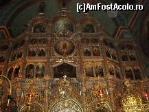 [P24] -detaliu din interiorul Bisericii episcopale » foto by mireille
 - 
<span class="allrVoted glyphicon glyphicon-heart hidden" id="av485416"></span>
<a class="m-l-10 hidden" id="sv485416" onclick="voting_Foto_DelVot(,485416,21115)" role="button">șterge vot <span class="glyphicon glyphicon-remove"></span></a>
<a id="v9485416" class=" c-red"  onclick="voting_Foto_SetVot(485416)" role="button"><span class="glyphicon glyphicon-heart-empty"></span> <b>LIKE</b> = Votează poza</a> <img class="hidden"  id="f485416W9" src="/imagini/loader.gif" border="0" /><span class="AjErrMes hidden" id="e485416ErM"></span>