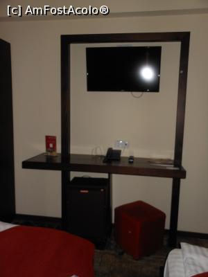 [P08] Sovata - Hotel Relax. În camera 106. » foto by iulianic
 - 
<span class="allrVoted glyphicon glyphicon-heart hidden" id="av1370067"></span>
<a class="m-l-10 hidden" id="sv1370067" onclick="voting_Foto_DelVot(,1370067,21129)" role="button">șterge vot <span class="glyphicon glyphicon-remove"></span></a>
<a id="v91370067" class=" c-red"  onclick="voting_Foto_SetVot(1370067)" role="button"><span class="glyphicon glyphicon-heart-empty"></span> <b>LIKE</b> = Votează poza</a> <img class="hidden"  id="f1370067W9" src="/imagini/loader.gif" border="0" /><span class="AjErrMes hidden" id="e1370067ErM"></span>
