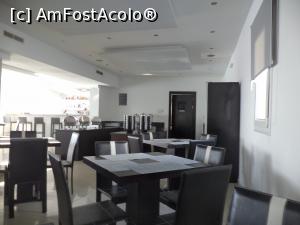 [P06] Interior restaurant » foto by mogly
 - 
<span class="allrVoted glyphicon glyphicon-heart hidden" id="av798202"></span>
<a class="m-l-10 hidden" id="sv798202" onclick="voting_Foto_DelVot(,798202,21132)" role="button">șterge vot <span class="glyphicon glyphicon-remove"></span></a>
<a id="v9798202" class=" c-red"  onclick="voting_Foto_SetVot(798202)" role="button"><span class="glyphicon glyphicon-heart-empty"></span> <b>LIKE</b> = Votează poza</a> <img class="hidden"  id="f798202W9" src="/imagini/loader.gif" border="0" /><span class="AjErrMes hidden" id="e798202ErM"></span>