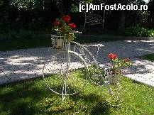 [P42] Conacul Bellu - o întoarcere în timp cu bicicleta de ”flori„ » foto by doina_c24
 - 
<span class="allrVoted glyphicon glyphicon-heart hidden" id="av425881"></span>
<a class="m-l-10 hidden" id="sv425881" onclick="voting_Foto_DelVot(,425881,21143)" role="button">șterge vot <span class="glyphicon glyphicon-remove"></span></a>
<a id="v9425881" class=" c-red"  onclick="voting_Foto_SetVot(425881)" role="button"><span class="glyphicon glyphicon-heart-empty"></span> <b>LIKE</b> = Votează poza</a> <img class="hidden"  id="f425881W9" src="/imagini/loader.gif" border="0" /><span class="AjErrMes hidden" id="e425881ErM"></span>
