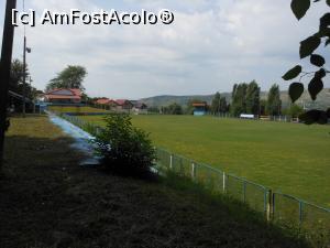 [P33] Urlați - Stadionul Municipal.  » foto by iulianic
 - 
<span class="allrVoted glyphicon glyphicon-heart hidden" id="av984068"></span>
<a class="m-l-10 hidden" id="sv984068" onclick="voting_Foto_DelVot(,984068,21143)" role="button">șterge vot <span class="glyphicon glyphicon-remove"></span></a>
<a id="v9984068" class=" c-red"  onclick="voting_Foto_SetVot(984068)" role="button"><span class="glyphicon glyphicon-heart-empty"></span> <b>LIKE</b> = Votează poza</a> <img class="hidden"  id="f984068W9" src="/imagini/loader.gif" border="0" /><span class="AjErrMes hidden" id="e984068ErM"></span>
