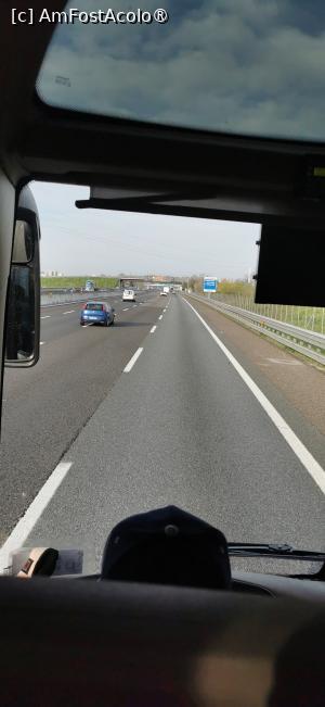 [P28] Cu autocarul spre Milano. Pe autostrăzile italienești. » foto by ⭐ValentinB_88⭐
 - 
<span class="allrVoted glyphicon glyphicon-heart hidden" id="av1422968"></span>
<a class="m-l-10 hidden" id="sv1422968" onclick="voting_Foto_DelVot(,1422968,21152)" role="button">șterge vot <span class="glyphicon glyphicon-remove"></span></a>
<a id="v91422968" class=" c-red"  onclick="voting_Foto_SetVot(1422968)" role="button"><span class="glyphicon glyphicon-heart-empty"></span> <b>LIKE</b> = Votează poza</a> <img class="hidden"  id="f1422968W9" src="/imagini/loader.gif" border="0" /><span class="AjErrMes hidden" id="e1422968ErM"></span>