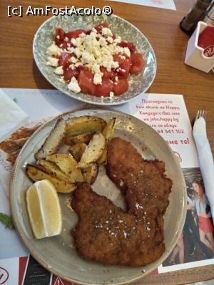 [P02] Happy bar&grill Sandanski - șnițelul de porc » foto by Dragoș_MD
 - 
<span class="allrVoted glyphicon glyphicon-heart hidden" id="av1274659"></span>
<a class="m-l-10 hidden" id="sv1274659" onclick="voting_Foto_DelVot(,1274659,21160)" role="button">șterge vot <span class="glyphicon glyphicon-remove"></span></a>
<a id="v91274659" class=" c-red"  onclick="voting_Foto_SetVot(1274659)" role="button"><span class="glyphicon glyphicon-heart-empty"></span> <b>LIKE</b> = Votează poza</a> <img class="hidden"  id="f1274659W9" src="/imagini/loader.gif" border="0" /><span class="AjErrMes hidden" id="e1274659ErM"></span>