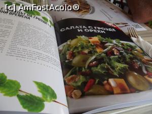 [P18] O salată în paginile revistei Happy Bar&Grill Sandanski » foto by irinad
 - 
<span class="allrVoted glyphicon glyphicon-heart hidden" id="av800757"></span>
<a class="m-l-10 hidden" id="sv800757" onclick="voting_Foto_DelVot(,800757,21160)" role="button">șterge vot <span class="glyphicon glyphicon-remove"></span></a>
<a id="v9800757" class=" c-red"  onclick="voting_Foto_SetVot(800757)" role="button"><span class="glyphicon glyphicon-heart-empty"></span> <b>LIKE</b> = Votează poza</a> <img class="hidden"  id="f800757W9" src="/imagini/loader.gif" border="0" /><span class="AjErrMes hidden" id="e800757ErM"></span>