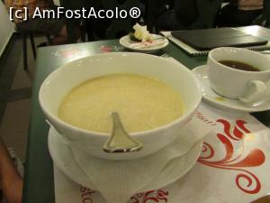 [P20] Supă de ceapă; delicioasă!  » foto by crismis
 - 
<span class="allrVoted glyphicon glyphicon-heart hidden" id="av801479"></span>
<a class="m-l-10 hidden" id="sv801479" onclick="voting_Foto_DelVot(,801479,21170)" role="button">șterge vot <span class="glyphicon glyphicon-remove"></span></a>
<a id="v9801479" class=" c-red"  onclick="voting_Foto_SetVot(801479)" role="button"><span class="glyphicon glyphicon-heart-empty"></span> <b>LIKE</b> = Votează poza</a> <img class="hidden"  id="f801479W9" src="/imagini/loader.gif" border="0" /><span class="AjErrMes hidden" id="e801479ErM"></span>