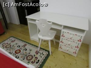 [P05] Și altă parte a dormitorului » foto by crismis
 - 
<span class="allrVoted glyphicon glyphicon-heart hidden" id="av801464"></span>
<a class="m-l-10 hidden" id="sv801464" onclick="voting_Foto_DelVot(,801464,21170)" role="button">șterge vot <span class="glyphicon glyphicon-remove"></span></a>
<a id="v9801464" class=" c-red"  onclick="voting_Foto_SetVot(801464)" role="button"><span class="glyphicon glyphicon-heart-empty"></span> <b>LIKE</b> = Votează poza</a> <img class="hidden"  id="f801464W9" src="/imagini/loader.gif" border="0" /><span class="AjErrMes hidden" id="e801464ErM"></span>