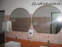 [P14] La toaleta totul straluceste, nu numai flah-ul meu » foto by dorgo
 - 
<span class="allrVoted glyphicon glyphicon-heart hidden" id="av282809"></span>
<a class="m-l-10 hidden" id="sv282809" onclick="voting_Foto_DelVot(,282809,21187)" role="button">șterge vot <span class="glyphicon glyphicon-remove"></span></a>
<a id="v9282809" class=" c-red"  onclick="voting_Foto_SetVot(282809)" role="button"><span class="glyphicon glyphicon-heart-empty"></span> <b>LIKE</b> = Votează poza</a> <img class="hidden"  id="f282809W9" src="/imagini/loader.gif" border="0" /><span class="AjErrMes hidden" id="e282809ErM"></span>