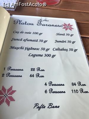 [P21] Prețuri, La Han » foto by krisstinna
 - 
<span class="allrVoted glyphicon glyphicon-heart hidden" id="av891631"></span>
<a class="m-l-10 hidden" id="sv891631" onclick="voting_Foto_DelVot(,891631,21187)" role="button">șterge vot <span class="glyphicon glyphicon-remove"></span></a>
<a id="v9891631" class=" c-red"  onclick="voting_Foto_SetVot(891631)" role="button"><span class="glyphicon glyphicon-heart-empty"></span> <b>LIKE</b> = Votează poza</a> <img class="hidden"  id="f891631W9" src="/imagini/loader.gif" border="0" /><span class="AjErrMes hidden" id="e891631ErM"></span>