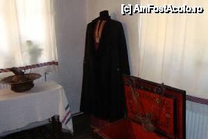 [P29] celebra haina de astrahan a lui Anton Pann » foto by mireille
 - 
<span class="allrVoted glyphicon glyphicon-heart hidden" id="av486331"></span>
<a class="m-l-10 hidden" id="sv486331" onclick="voting_Foto_DelVot(,486331,21209)" role="button">șterge vot <span class="glyphicon glyphicon-remove"></span></a>
<a id="v9486331" class=" c-red"  onclick="voting_Foto_SetVot(486331)" role="button"><span class="glyphicon glyphicon-heart-empty"></span> <b>LIKE</b> = Votează poza</a> <img class="hidden"  id="f486331W9" src="/imagini/loader.gif" border="0" /><span class="AjErrMes hidden" id="e486331ErM"></span>