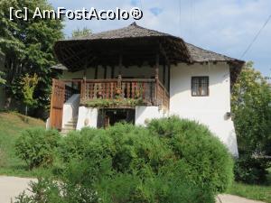 [P03] Casa memorială Anton Pann - Râmnicu Vâlcea.  » foto by tata123 🔱
 - 
<span class="allrVoted glyphicon glyphicon-heart hidden" id="av804707"></span>
<a class="m-l-10 hidden" id="sv804707" onclick="voting_Foto_DelVot(,804707,21209)" role="button">șterge vot <span class="glyphicon glyphicon-remove"></span></a>
<a id="v9804707" class=" c-red"  onclick="voting_Foto_SetVot(804707)" role="button"><span class="glyphicon glyphicon-heart-empty"></span> <b>LIKE</b> = Votează poza</a> <img class="hidden"  id="f804707W9" src="/imagini/loader.gif" border="0" /><span class="AjErrMes hidden" id="e804707ErM"></span>
