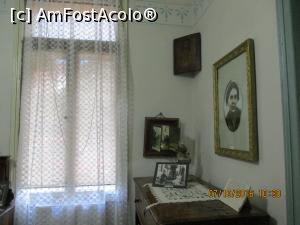 [P13] Dormitorul sotiei.  » foto by elviramvio
 - 
<span class="allrVoted glyphicon glyphicon-heart hidden" id="av799215"></span>
<a class="m-l-10 hidden" id="sv799215" onclick="voting_Foto_DelVot(,799215,21211)" role="button">șterge vot <span class="glyphicon glyphicon-remove"></span></a>
<a id="v9799215" class=" c-red"  onclick="voting_Foto_SetVot(799215)" role="button"><span class="glyphicon glyphicon-heart-empty"></span> <b>LIKE</b> = Votează poza</a> <img class="hidden"  id="f799215W9" src="/imagini/loader.gif" border="0" /><span class="AjErrMes hidden" id="e799215ErM"></span>