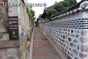 [P72] Seul, Bukchon Hanok Village, spre Centrul de Artizanat și Experiență Tradițională » foto by mprofeanu
 - 
<span class="allrVoted glyphicon glyphicon-heart hidden" id="av811281"></span>
<a class="m-l-10 hidden" id="sv811281" onclick="voting_Foto_DelVot(,811281,21214)" role="button">șterge vot <span class="glyphicon glyphicon-remove"></span></a>
<a id="v9811281" class=" c-red"  onclick="voting_Foto_SetVot(811281)" role="button"><span class="glyphicon glyphicon-heart-empty"></span> <b>LIKE</b> = Votează poza</a> <img class="hidden"  id="f811281W9" src="/imagini/loader.gif" border="0" /><span class="AjErrMes hidden" id="e811281ErM"></span>