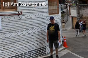 [P77] Seul, Bukchon Hanok Village, casă frumos ornată » foto by mprofeanu
 - 
<span class="allrVoted glyphicon glyphicon-heart hidden" id="av811286"></span>
<a class="m-l-10 hidden" id="sv811286" onclick="voting_Foto_DelVot(,811286,21214)" role="button">șterge vot <span class="glyphicon glyphicon-remove"></span></a>
<a id="v9811286" class=" c-red"  onclick="voting_Foto_SetVot(811286)" role="button"><span class="glyphicon glyphicon-heart-empty"></span> <b>LIKE</b> = Votează poza</a> <img class="hidden"  id="f811286W9" src="/imagini/loader.gif" border="0" /><span class="AjErrMes hidden" id="e811286ErM"></span>