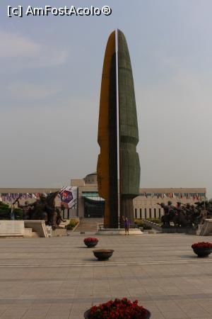 [P05] Seul, Memorialul Războiului din Coreea, Monumentul Războiului Coreean, o sabie și un copac al vietii » foto by mprofeanu
 - 
<span class="allrVoted glyphicon glyphicon-heart hidden" id="av844407"></span>
<a class="m-l-10 hidden" id="sv844407" onclick="voting_Foto_DelVot(,844407,21214)" role="button">șterge vot <span class="glyphicon glyphicon-remove"></span></a>
<a id="v9844407" class=" c-red"  onclick="voting_Foto_SetVot(844407)" role="button"><span class="glyphicon glyphicon-heart-empty"></span> <b>LIKE</b> = Votează poza</a> <img class="hidden"  id="f844407W9" src="/imagini/loader.gif" border="0" /><span class="AjErrMes hidden" id="e844407ErM"></span>