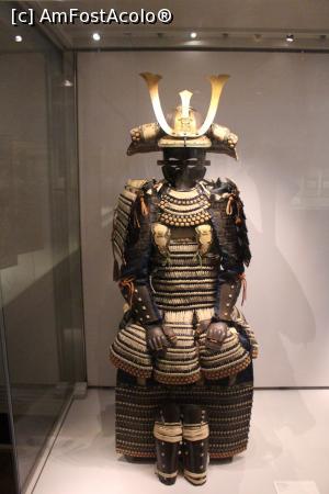[P32] Seul, Muzeul Național Coreean, Costum de samurai » foto by mprofeanu
 - 
<span class="allrVoted glyphicon glyphicon-heart hidden" id="av845972"></span>
<a class="m-l-10 hidden" id="sv845972" onclick="voting_Foto_DelVot(,845972,21214)" role="button">șterge vot <span class="glyphicon glyphicon-remove"></span></a>
<a id="v9845972" class=" c-red"  onclick="voting_Foto_SetVot(845972)" role="button"><span class="glyphicon glyphicon-heart-empty"></span> <b>LIKE</b> = Votează poza</a> <img class="hidden"  id="f845972W9" src="/imagini/loader.gif" border="0" /><span class="AjErrMes hidden" id="e845972ErM"></span>