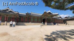 [P21] Sala Huijeongdang a fost folosita ca resedinta pentru femeile de la curte si mai tarziu ca loc de munca si odihna pentru rege, dupa ce Seonjeongjeon a fost considerat prea mic pentru a conduce afacerile de stat. Huijeongdang original a fost distrus de un incendiu in 1917, structura reconstruita fiind complet diferita de original. » foto by geani anto
 - 
<span class="allrVoted glyphicon glyphicon-heart hidden" id="av1515649"></span>
<a class="m-l-10 hidden" id="sv1515649" onclick="voting_Foto_DelVot(,1515649,21214)" role="button">șterge vot <span class="glyphicon glyphicon-remove"></span></a>
<a id="v91515649" class=" c-red"  onclick="voting_Foto_SetVot(1515649)" role="button"><span class="glyphicon glyphicon-heart-empty"></span> <b>LIKE</b> = Votează poza</a> <img class="hidden"  id="f1515649W9" src="/imagini/loader.gif" border="0" /><span class="AjErrMes hidden" id="e1515649ErM"></span>