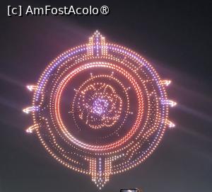 [P05] Am incheiat ziua intr-un mod cu totul inedit, fiind norocosi sa participam la un spectacol gratuit de lumini cu 2000 de drone, in cadrul unor evenimente care au loc primavara si toamna. » foto by geani anto
 - 
<span class="allrVoted glyphicon glyphicon-heart hidden" id="av1516365"></span>
<a class="m-l-10 hidden" id="sv1516365" onclick="voting_Foto_DelVot(,1516365,21214)" role="button">șterge vot <span class="glyphicon glyphicon-remove"></span></a>
<a id="v91516365" class=" c-red"  onclick="voting_Foto_SetVot(1516365)" role="button"><span class="glyphicon glyphicon-heart-empty"></span> <b>LIKE</b> = Votează poza</a> <img class="hidden"  id="f1516365W9" src="/imagini/loader.gif" border="0" /><span class="AjErrMes hidden" id="e1516365ErM"></span>