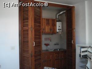[P16] Orquidea Apartamentos - chicineta din living » foto by nicole33
 - 
<span class="allrVoted glyphicon glyphicon-heart hidden" id="av806276"></span>
<a class="m-l-10 hidden" id="sv806276" onclick="voting_Foto_DelVot(,806276,21221)" role="button">șterge vot <span class="glyphicon glyphicon-remove"></span></a>
<a id="v9806276" class=" c-red"  onclick="voting_Foto_SetVot(806276)" role="button"><span class="glyphicon glyphicon-heart-empty"></span> <b>LIKE</b> = Votează poza</a> <img class="hidden"  id="f806276W9" src="/imagini/loader.gif" border="0" /><span class="AjErrMes hidden" id="e806276ErM"></span>