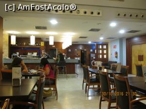 [P14] poza din cafenea » foto by adri-nico
 - 
<span class="allrVoted glyphicon glyphicon-heart hidden" id="av806540"></span>
<a class="m-l-10 hidden" id="sv806540" onclick="voting_Foto_DelVot(,806540,21227)" role="button">șterge vot <span class="glyphicon glyphicon-remove"></span></a>
<a id="v9806540" class=" c-red"  onclick="voting_Foto_SetVot(806540)" role="button"><span class="glyphicon glyphicon-heart-empty"></span> <b>LIKE</b> = Votează poza</a> <img class="hidden"  id="f806540W9" src="/imagini/loader.gif" border="0" /><span class="AjErrMes hidden" id="e806540ErM"></span>