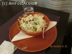 [P16] salata cu ton si alte 'rogodele' » foto by adri-nico
 - 
<span class="allrVoted glyphicon glyphicon-heart hidden" id="av806542"></span>
<a class="m-l-10 hidden" id="sv806542" onclick="voting_Foto_DelVot(,806542,21227)" role="button">șterge vot <span class="glyphicon glyphicon-remove"></span></a>
<a id="v9806542" class=" c-red"  onclick="voting_Foto_SetVot(806542)" role="button"><span class="glyphicon glyphicon-heart-empty"></span> <b>LIKE</b> = Votează poza</a> <img class="hidden"  id="f806542W9" src="/imagini/loader.gif" border="0" /><span class="AjErrMes hidden" id="e806542ErM"></span>