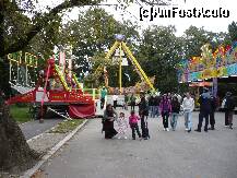 [P02] Toamna Oradeana - micul parc de distractii amenajat pentru cei mici » foto by danoradea
 - 
<span class="allrVoted glyphicon glyphicon-heart hidden" id="av142893"></span>
<a class="m-l-10 hidden" id="sv142893" onclick="voting_Foto_DelVot(,142893,21233)" role="button">șterge vot <span class="glyphicon glyphicon-remove"></span></a>
<a id="v9142893" class=" c-red"  onclick="voting_Foto_SetVot(142893)" role="button"><span class="glyphicon glyphicon-heart-empty"></span> <b>LIKE</b> = Votează poza</a> <img class="hidden"  id="f142893W9" src="/imagini/loader.gif" border="0" /><span class="AjErrMes hidden" id="e142893ErM"></span>