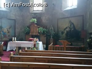[P15] Vedere interioară din biserică » foto by laurand
 - 
<span class="allrVoted glyphicon glyphicon-heart hidden" id="av1486474"></span>
<a class="m-l-10 hidden" id="sv1486474" onclick="voting_Foto_DelVot(,1486474,21248)" role="button">șterge vot <span class="glyphicon glyphicon-remove"></span></a>
<a id="v91486474" class=" c-red"  onclick="voting_Foto_SetVot(1486474)" role="button"><span class="glyphicon glyphicon-heart-empty"></span> <b>LIKE</b> = Votează poza</a> <img class="hidden"  id="f1486474W9" src="/imagini/loader.gif" border="0" /><span class="AjErrMes hidden" id="e1486474ErM"></span>