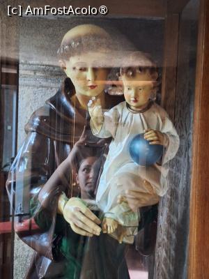 [P16] Statuia Sfântului Anton cu Pruncul Isus » foto by laurand
 - 
<span class="allrVoted glyphicon glyphicon-heart hidden" id="av1486475"></span>
<a class="m-l-10 hidden" id="sv1486475" onclick="voting_Foto_DelVot(,1486475,21248)" role="button">șterge vot <span class="glyphicon glyphicon-remove"></span></a>
<a id="v91486475" class=" c-red"  onclick="voting_Foto_SetVot(1486475)" role="button"><span class="glyphicon glyphicon-heart-empty"></span> <b>LIKE</b> = Votează poza</a> <img class="hidden"  id="f1486475W9" src="/imagini/loader.gif" border="0" /><span class="AjErrMes hidden" id="e1486475ErM"></span>