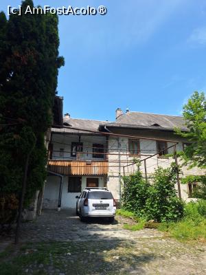 [P24] Casa Parohială » foto by laurand
 - 
<span class="allrVoted glyphicon glyphicon-heart hidden" id="av1486483"></span>
<a class="m-l-10 hidden" id="sv1486483" onclick="voting_Foto_DelVot(,1486483,21248)" role="button">șterge vot <span class="glyphicon glyphicon-remove"></span></a>
<a id="v91486483" class=" c-red"  onclick="voting_Foto_SetVot(1486483)" role="button"><span class="glyphicon glyphicon-heart-empty"></span> <b>LIKE</b> = Votează poza</a> <img class="hidden"  id="f1486483W9" src="/imagini/loader.gif" border="0" /><span class="AjErrMes hidden" id="e1486483ErM"></span>