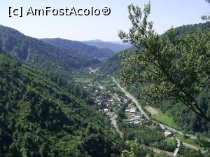 [P09] Mănăstirea Cetățuia - De pe dealul stâncos al mănăstirii, vedere spre sat. » foto by iulianic
 - 
<span class="allrVoted glyphicon glyphicon-heart hidden" id="av1207713"></span>
<a class="m-l-10 hidden" id="sv1207713" onclick="voting_Foto_DelVot(,1207713,21248)" role="button">șterge vot <span class="glyphicon glyphicon-remove"></span></a>
<a id="v91207713" class=" c-red"  onclick="voting_Foto_SetVot(1207713)" role="button"><span class="glyphicon glyphicon-heart-empty"></span> <b>LIKE</b> = Votează poza</a> <img class="hidden"  id="f1207713W9" src="/imagini/loader.gif" border="0" /><span class="AjErrMes hidden" id="e1207713ErM"></span>