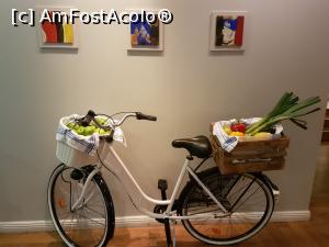 [P08] Detaliu din zona de mic dejun » foto by tripyy
 - 
<span class="allrVoted glyphicon glyphicon-heart hidden" id="av880981"></span>
<a class="m-l-10 hidden" id="sv880981" onclick="voting_Foto_DelVot(,880981,21249)" role="button">șterge vot <span class="glyphicon glyphicon-remove"></span></a>
<a id="v9880981" class=" c-red"  onclick="voting_Foto_SetVot(880981)" role="button"><span class="glyphicon glyphicon-heart-empty"></span> <b>LIKE</b> = Votează poza</a> <img class="hidden"  id="f880981W9" src="/imagini/loader.gif" border="0" /><span class="AjErrMes hidden" id="e880981ErM"></span>