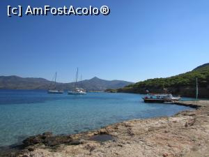 [P26] Suntem deja pe Moni; barca ce ne-a adus stă cuminte legată la ponton » foto by crismis
 - 
<span class="allrVoted glyphicon glyphicon-heart hidden" id="av810395"></span>
<a class="m-l-10 hidden" id="sv810395" onclick="voting_Foto_DelVot(,810395,21259)" role="button">șterge vot <span class="glyphicon glyphicon-remove"></span></a>
<a id="v9810395" class=" c-red"  onclick="voting_Foto_SetVot(810395)" role="button"><span class="glyphicon glyphicon-heart-empty"></span> <b>LIKE</b> = Votează poza</a> <img class="hidden"  id="f810395W9" src="/imagini/loader.gif" border="0" /><span class="AjErrMes hidden" id="e810395ErM"></span>